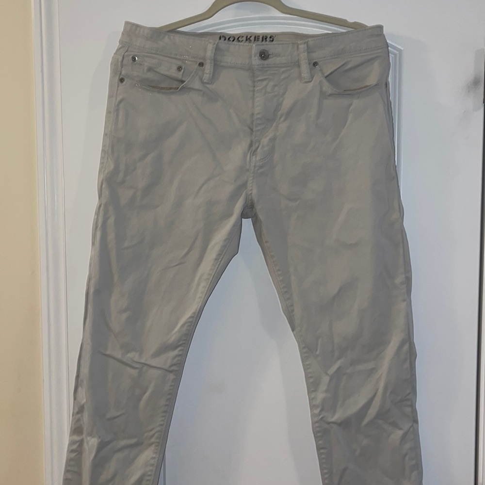 Dockers Slim Fit Pants- Size W32 L30 Mens